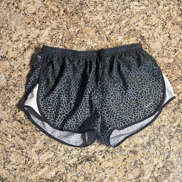 Nike Pants - Women’s Nike Dri-Fit shorts